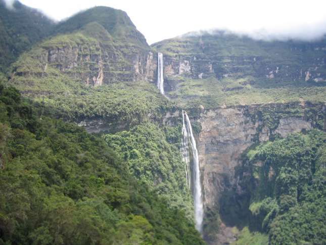 Vista panorámica de la Catarata de Gocta