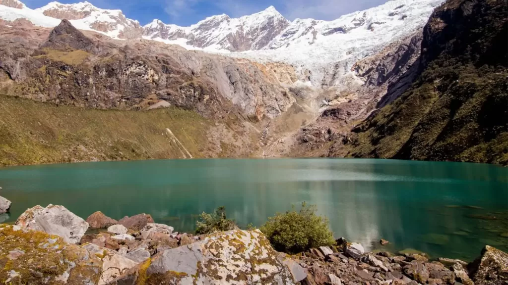 Laguna en el Parque Nacional Huascarán